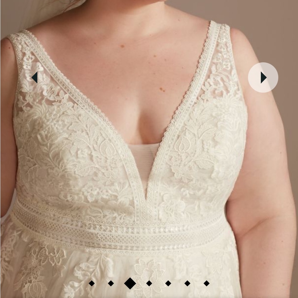 Oleg Cassini Ivory Embroidered V- Neck Wedding Dress with Sparkling Tulle Skirt - Picture 5 of 12